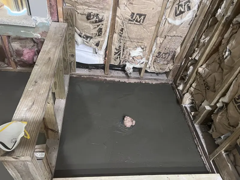 Liner in, flood-tested, mud bed on top — 3 of 3